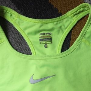 Nike DriFit Sports Bra - Medium
